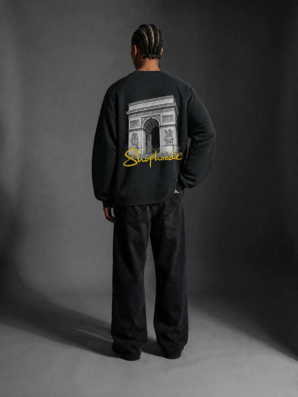 Sweatshirt