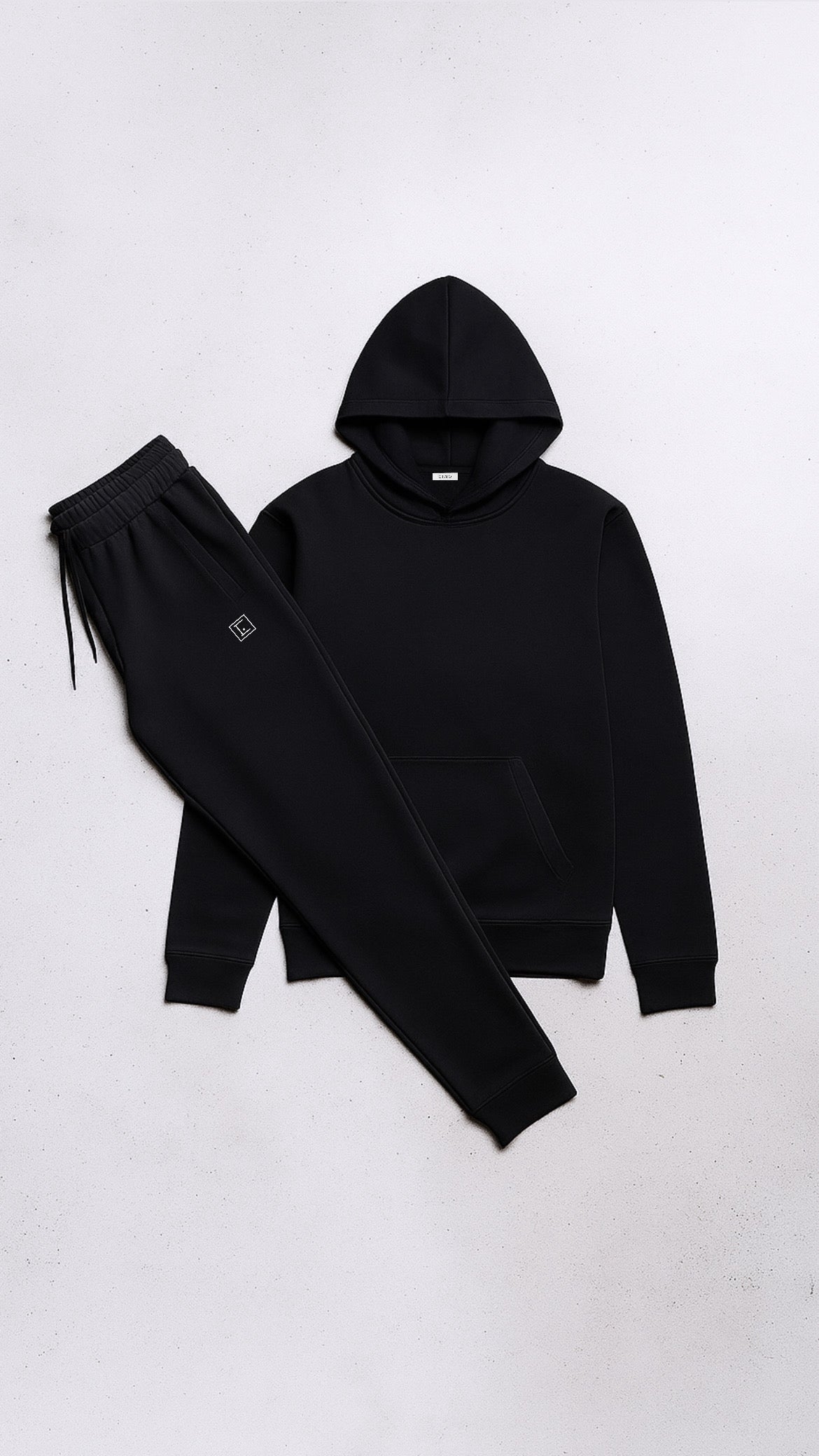Signature Hoodie | Black/White